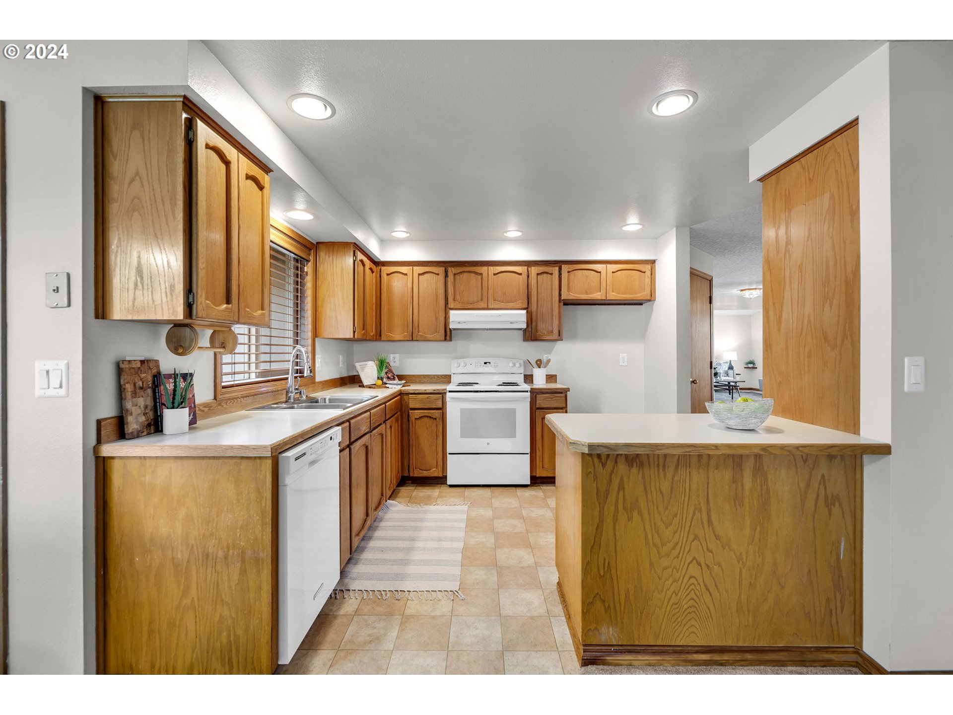 3811 NE 157TH AVE