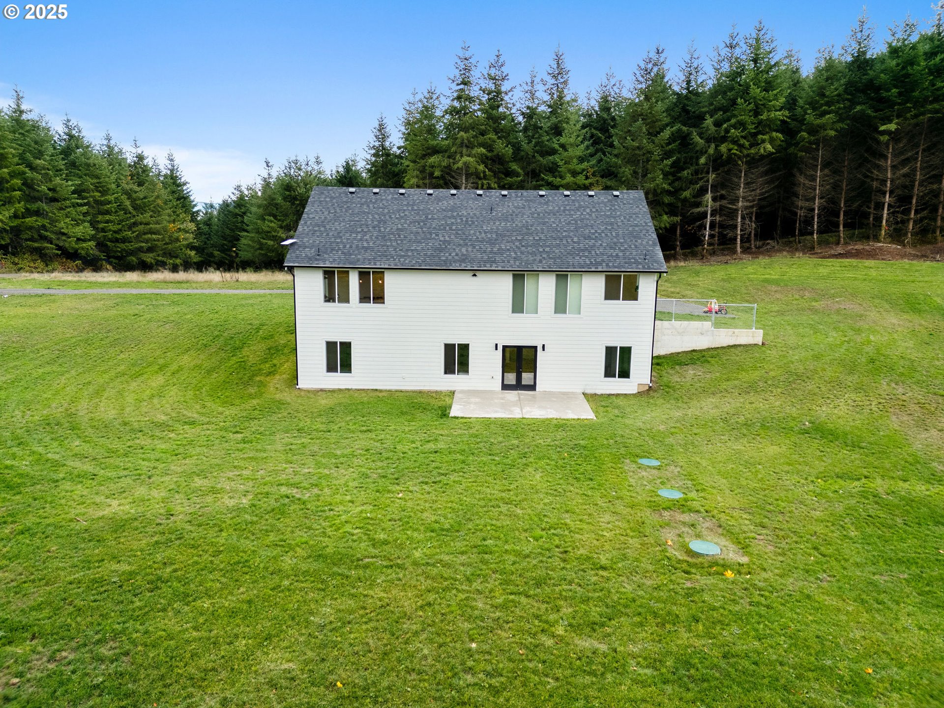 253 S GOBLE CREEK RD