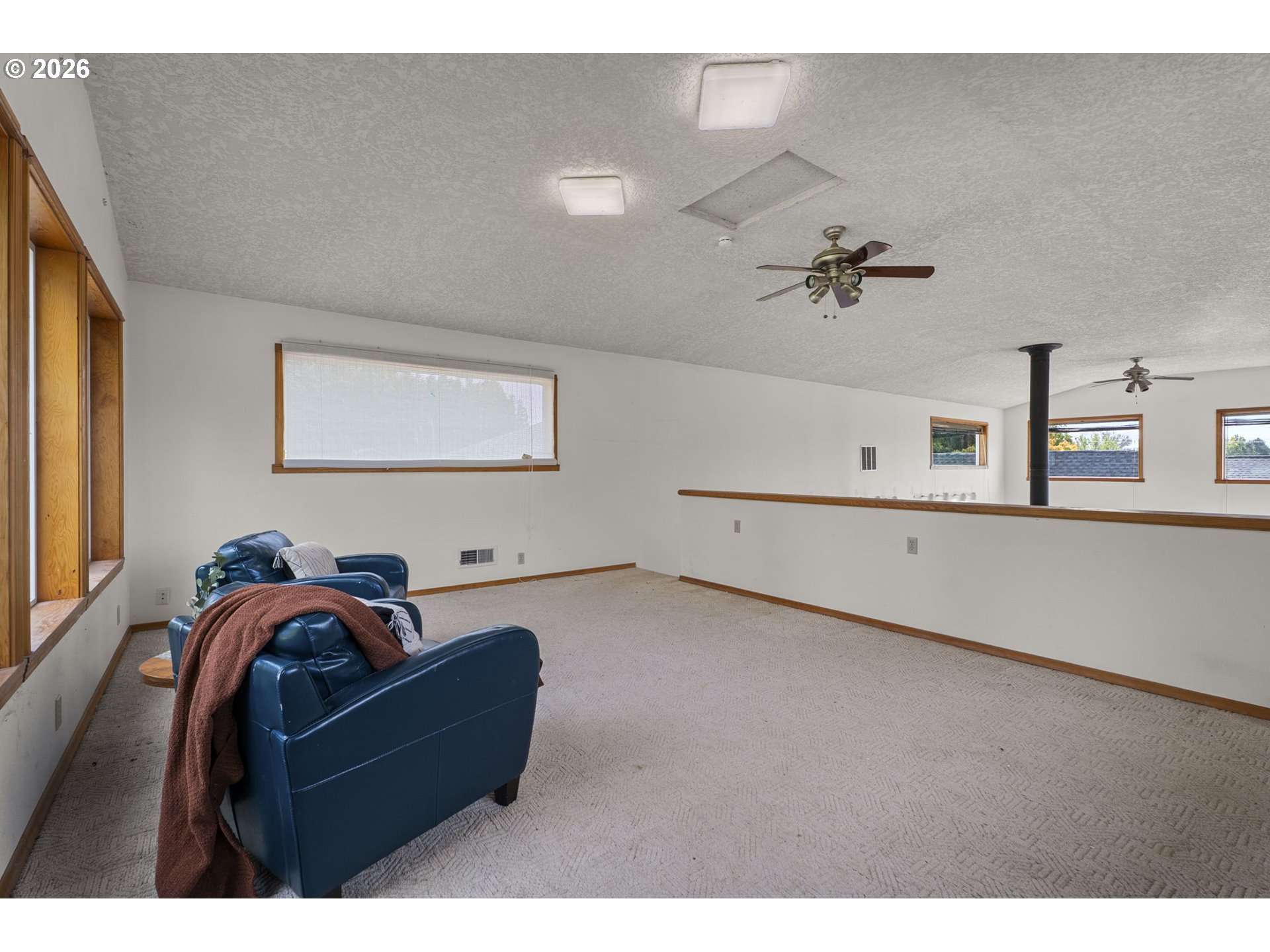 327 36TH ST