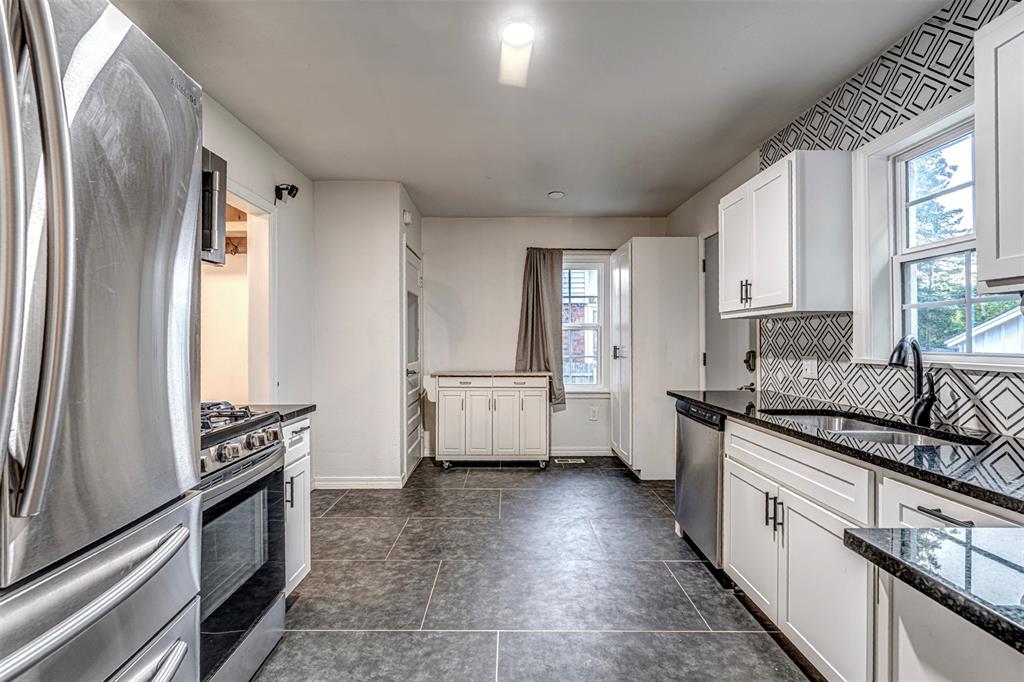 1909 NW 31st Street