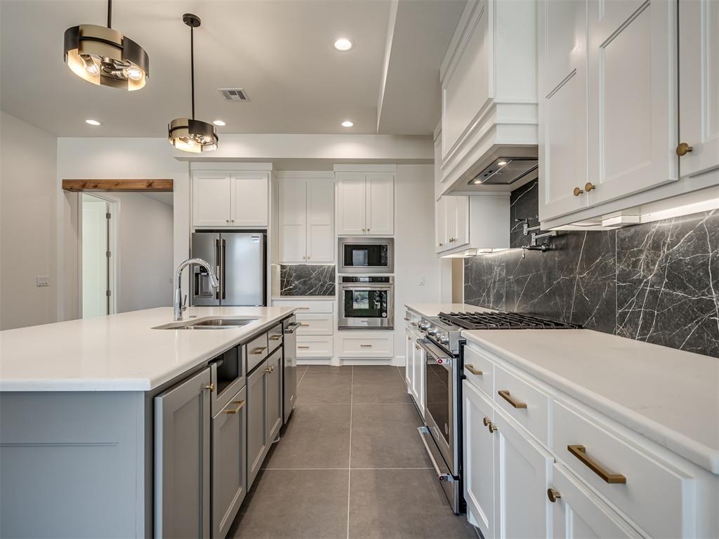 3816 Shady Hill Trail