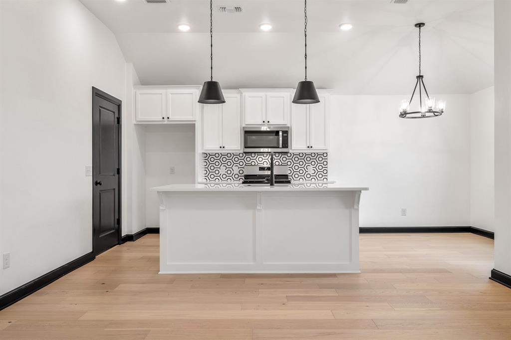 11208 NW 135th Street