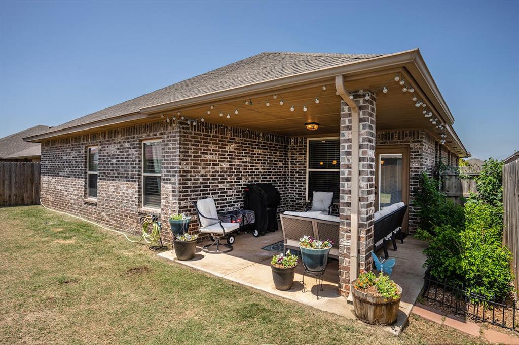 2428 NW 195th Street