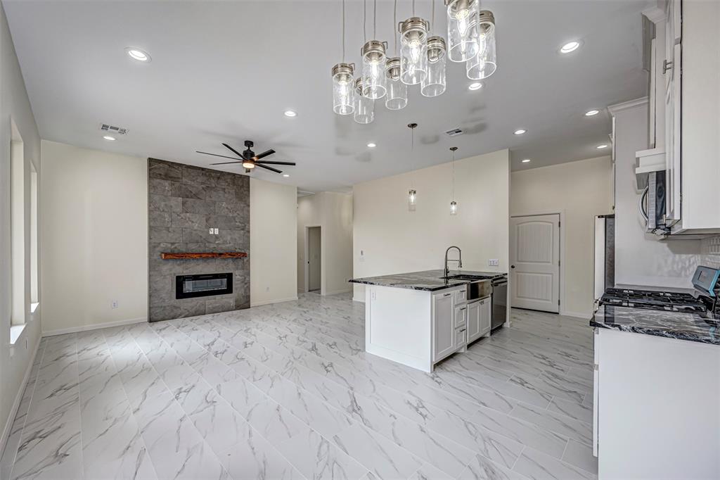 5104 S Kathy Drive