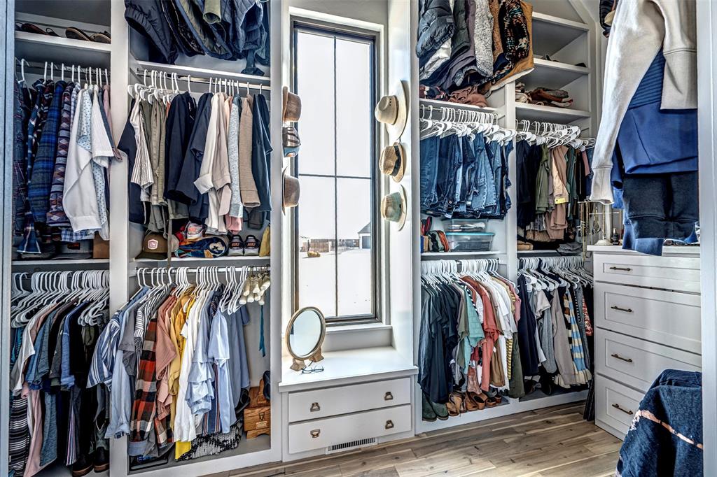 2313 Stonemill Court