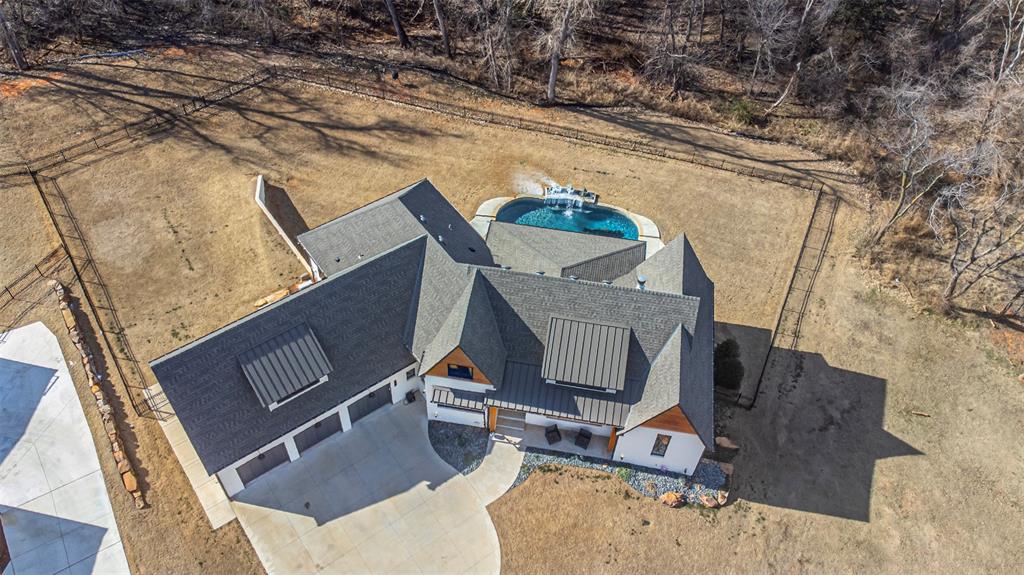 2313 Stonemill Court