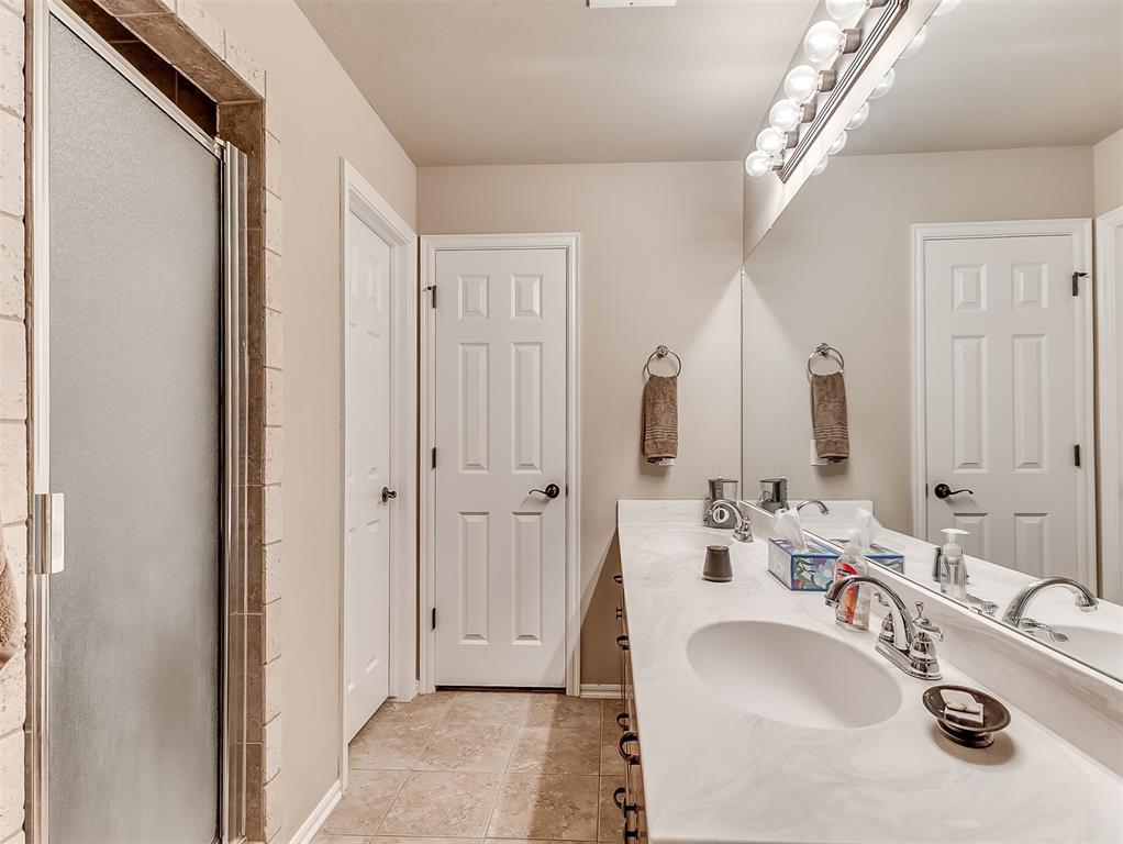 4600 Oasis Lane