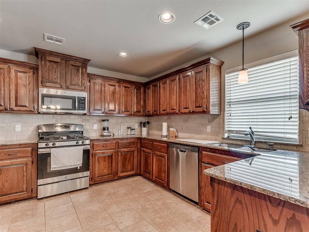 4600 Oasis Lane