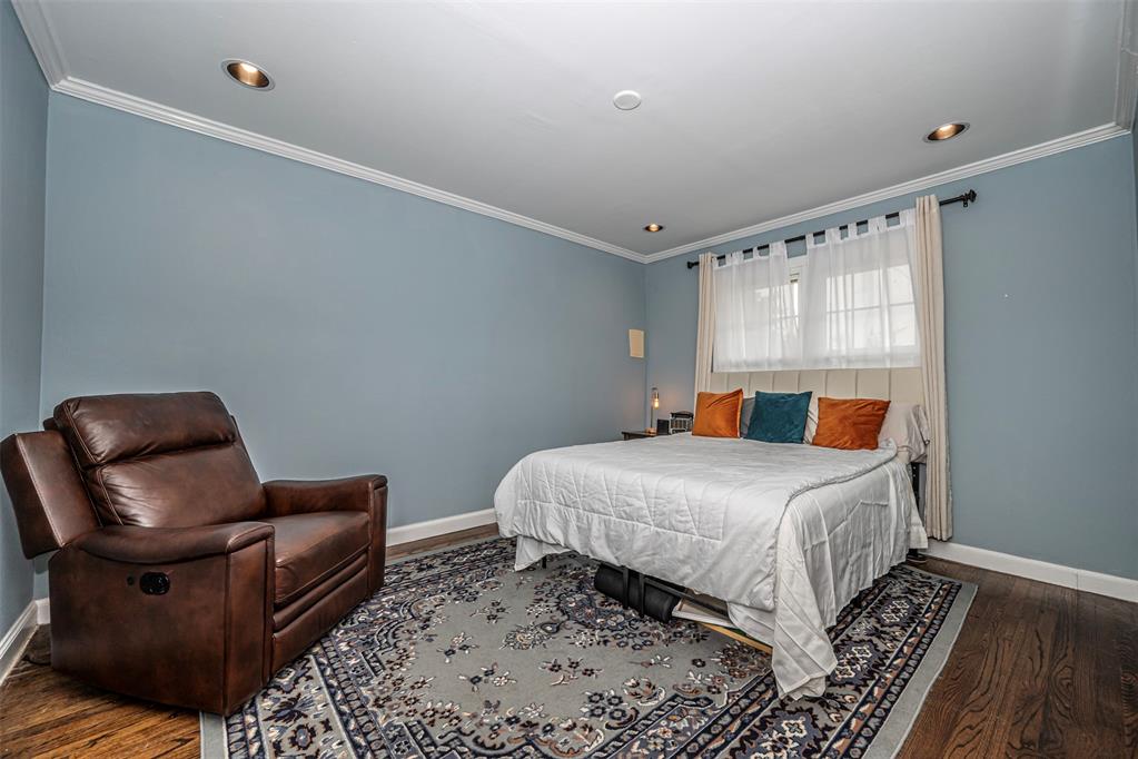 3221 NW 65th Street