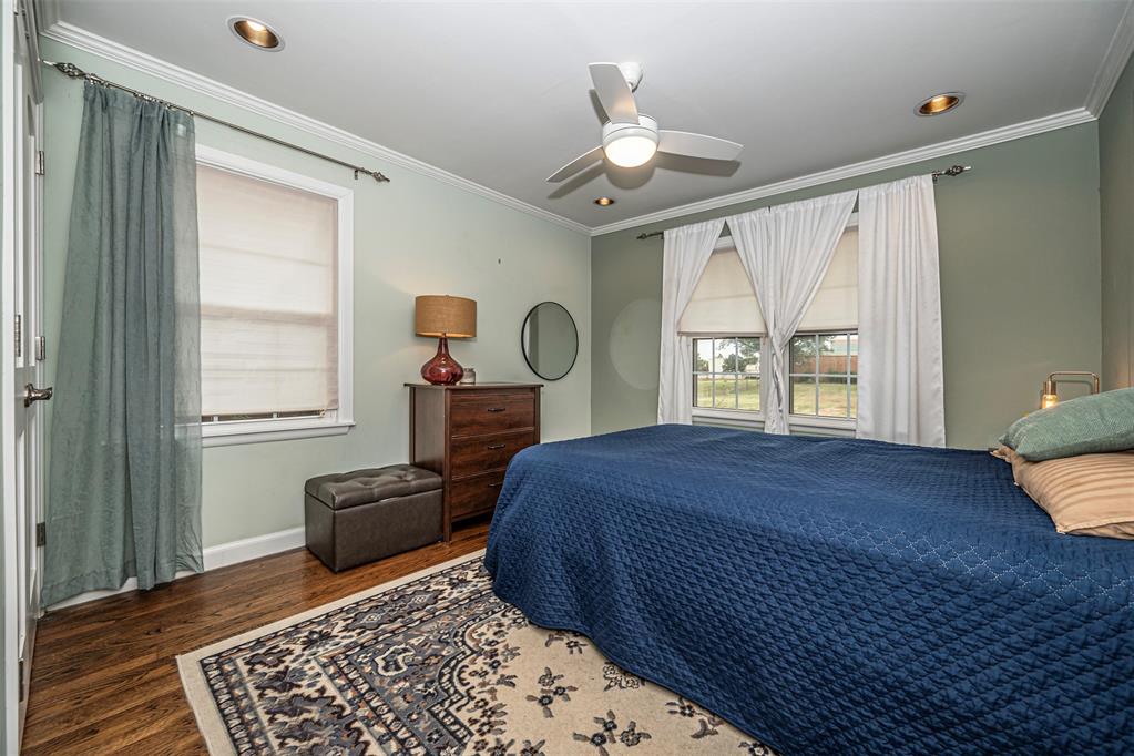 3221 NW 65th Street