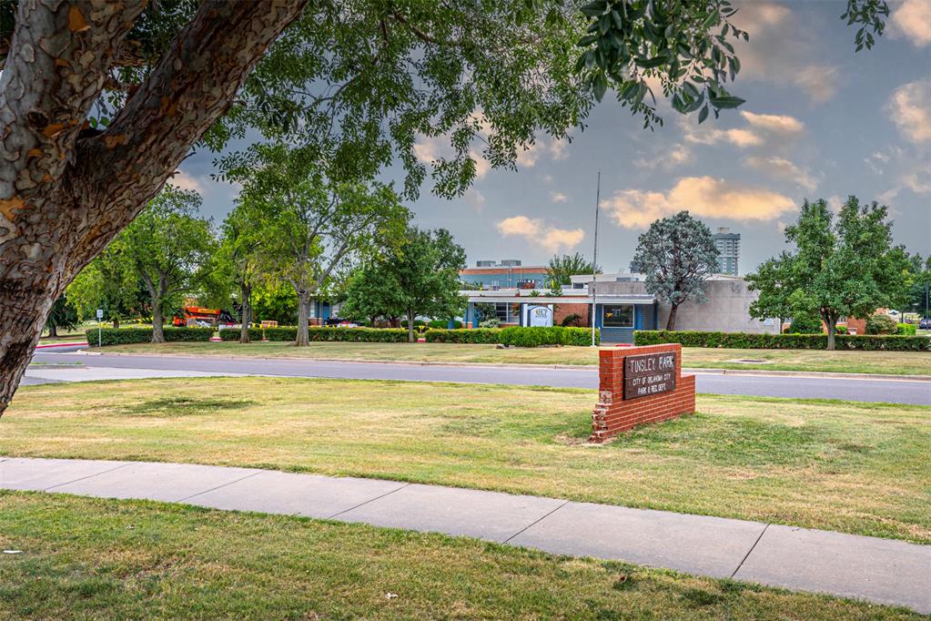 3221 NW 65th Street
