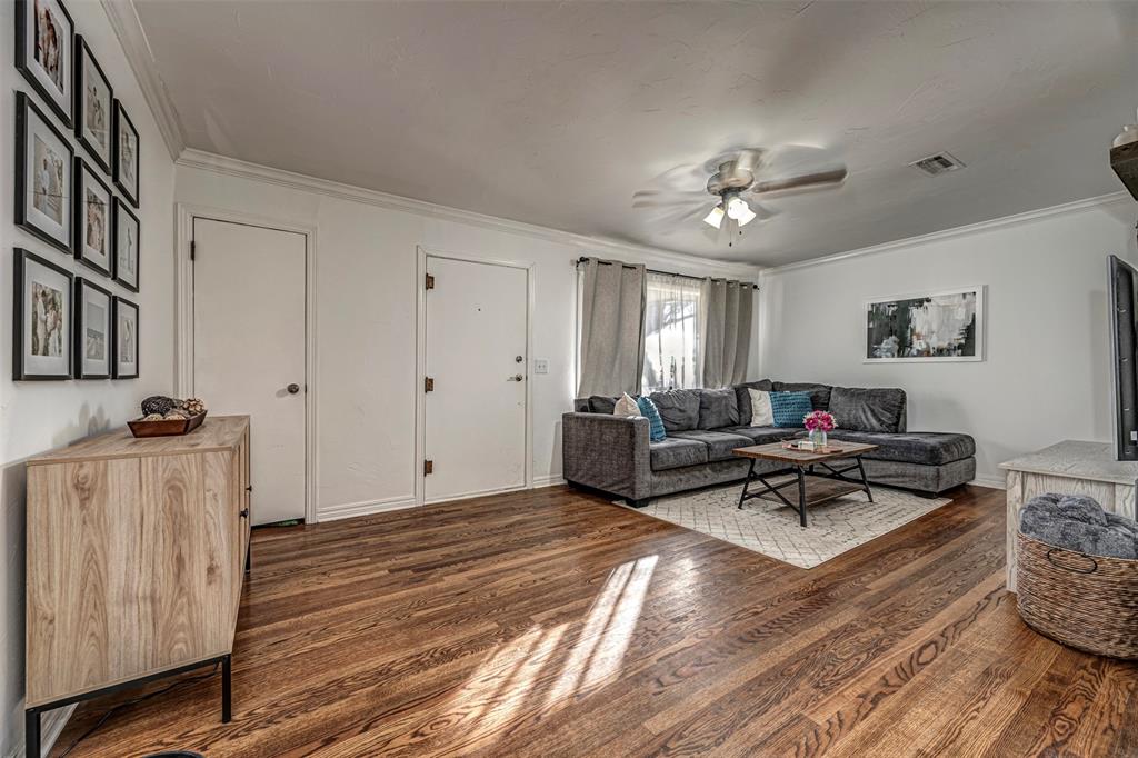 2829 Cambridge Court