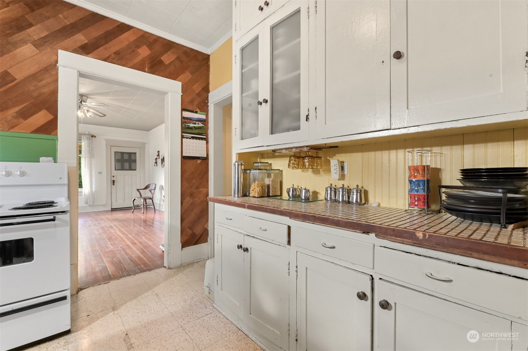 1612 Electric Avenue