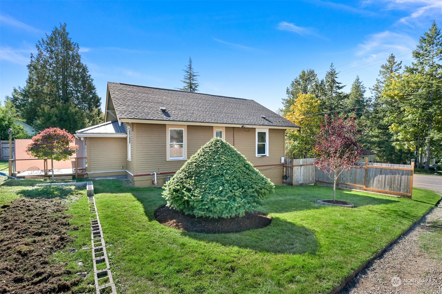 1612 Electric Avenue