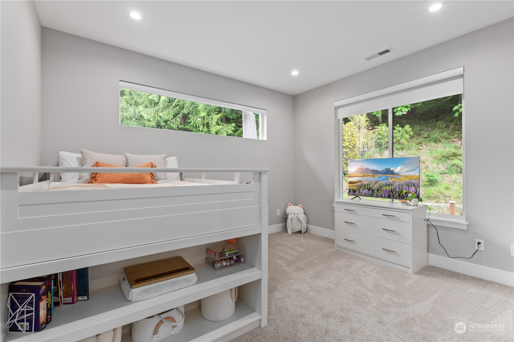 135 Windward Drive