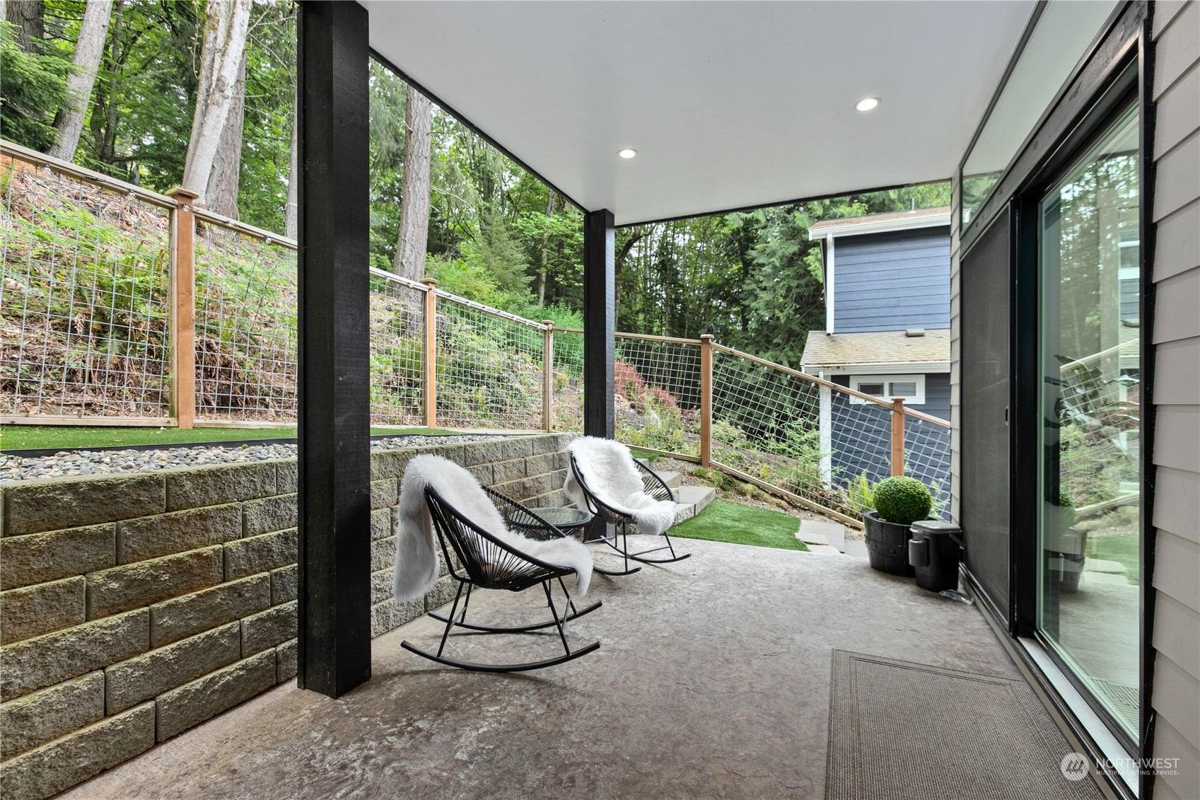 135 Windward Drive