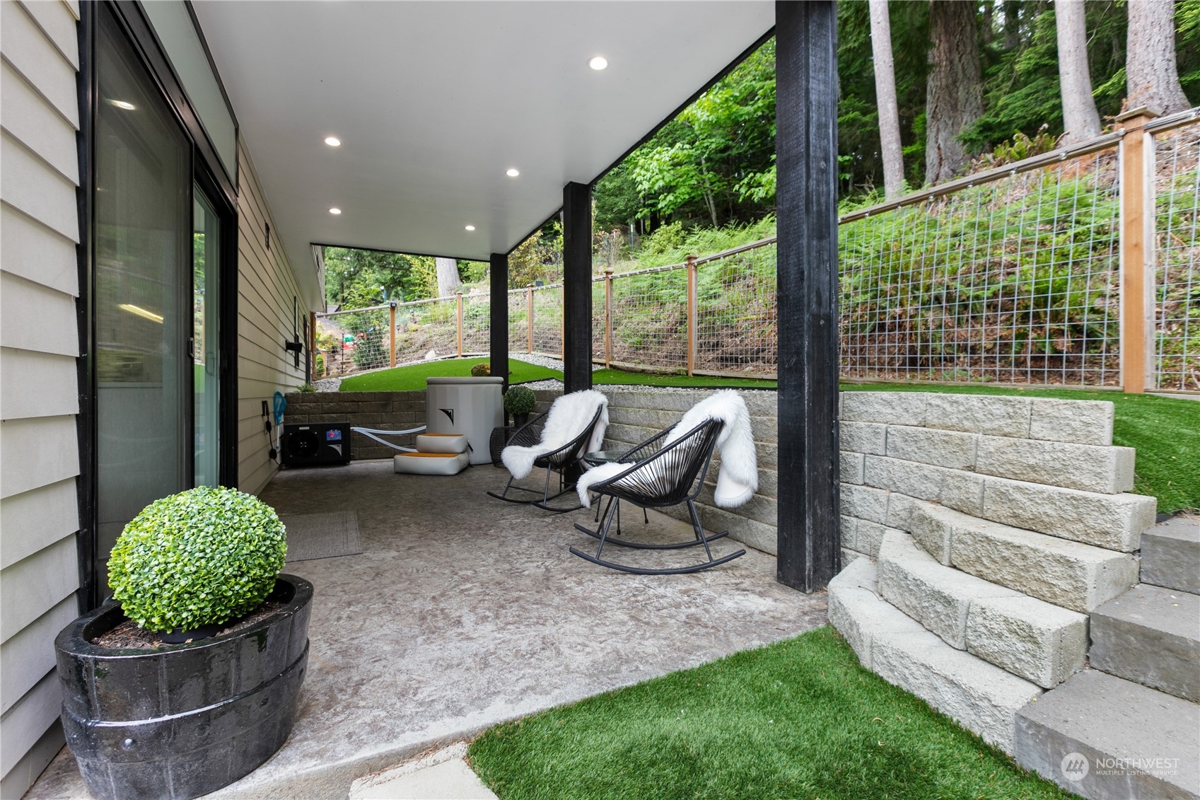 135 Windward Drive