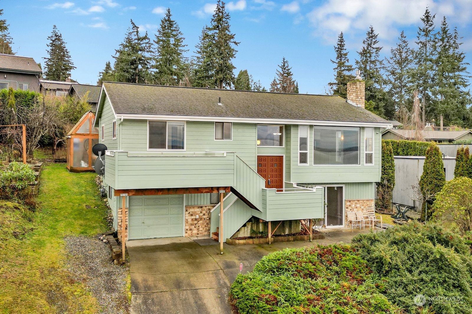 230 Terrace Place