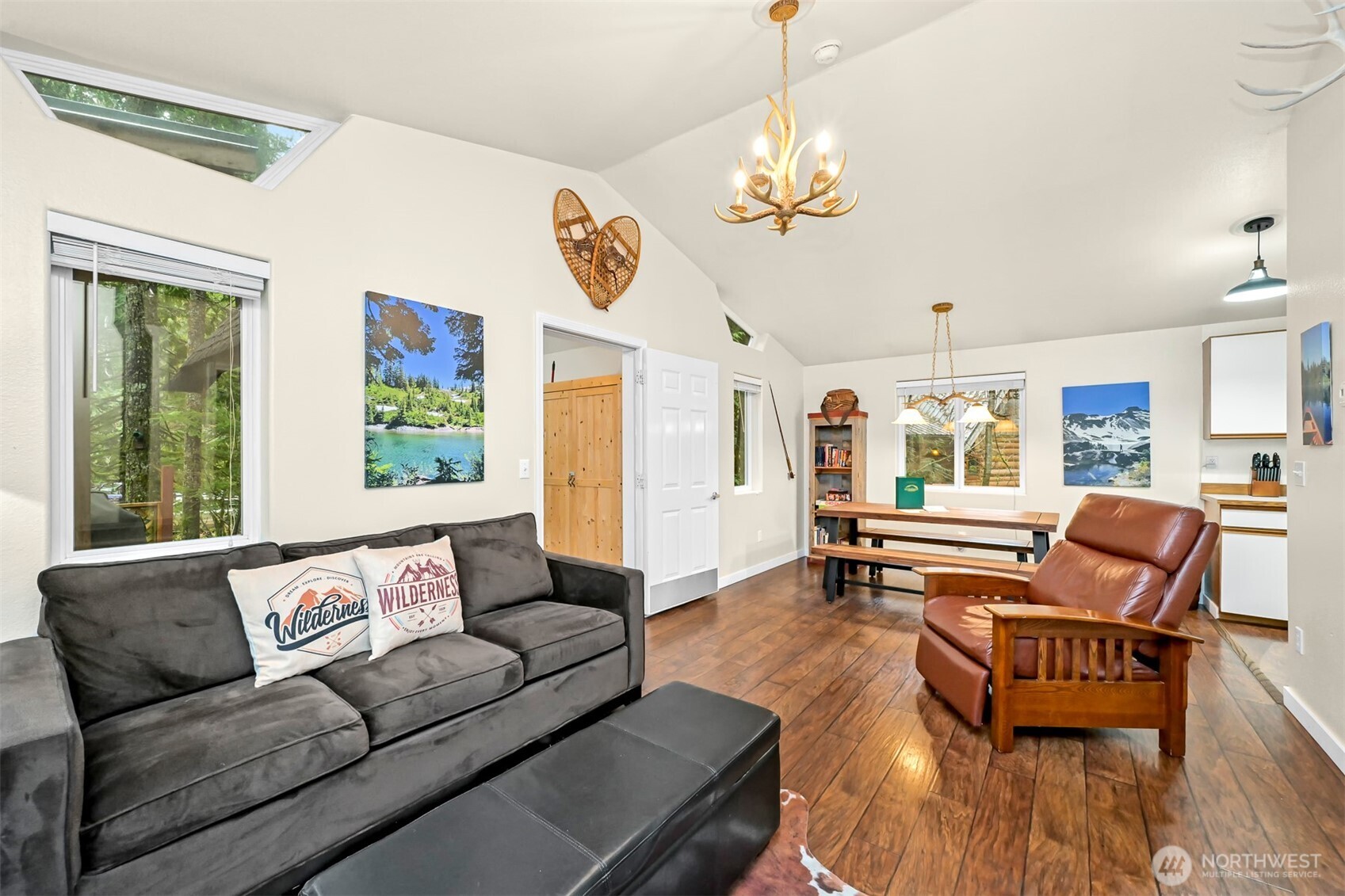 7419 Canyon View Drive
