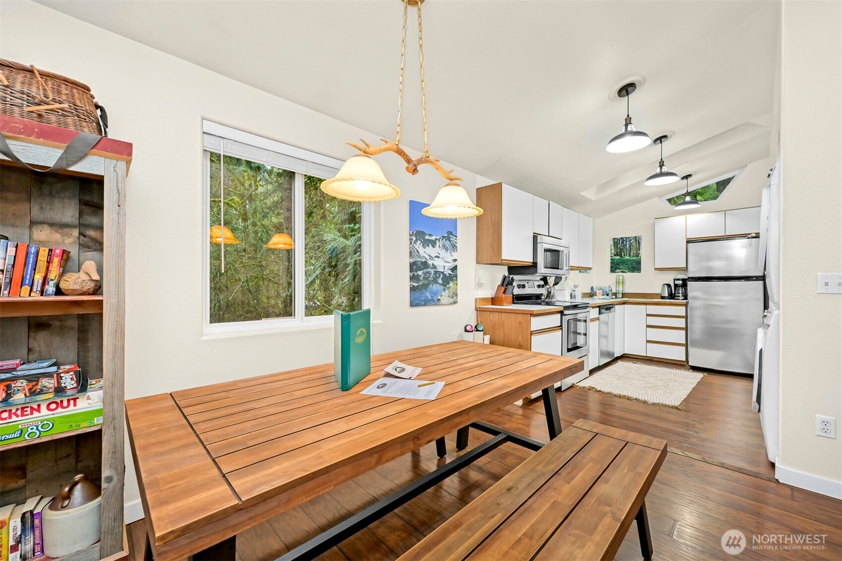 7419 Canyon View Drive