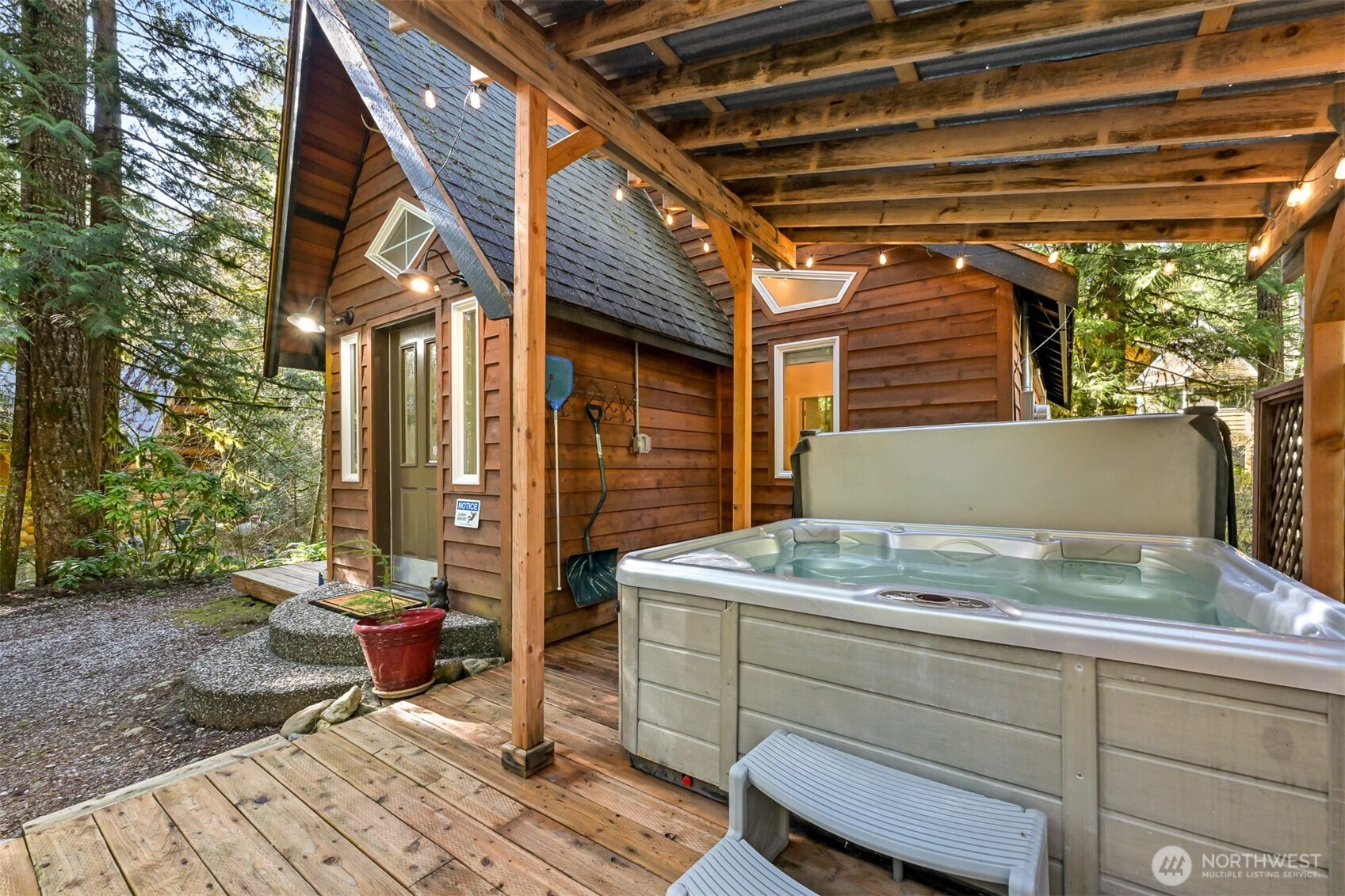 7419 Canyon View Drive