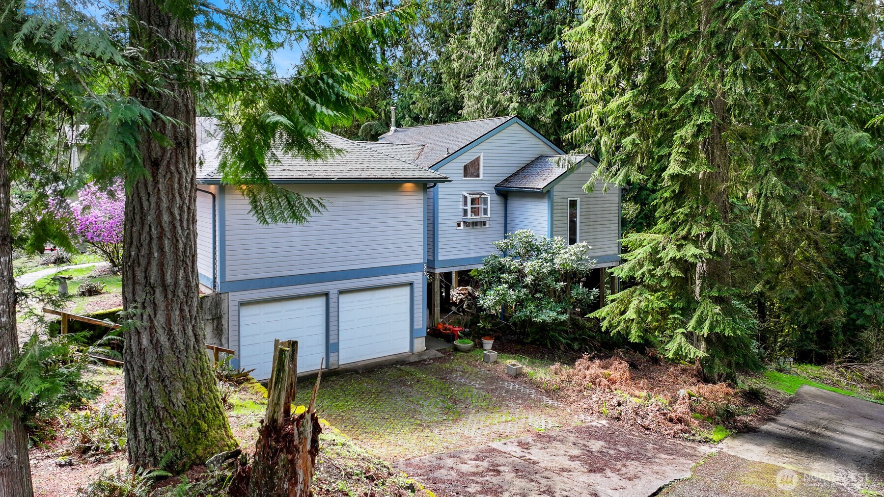 66 Grand View Lane