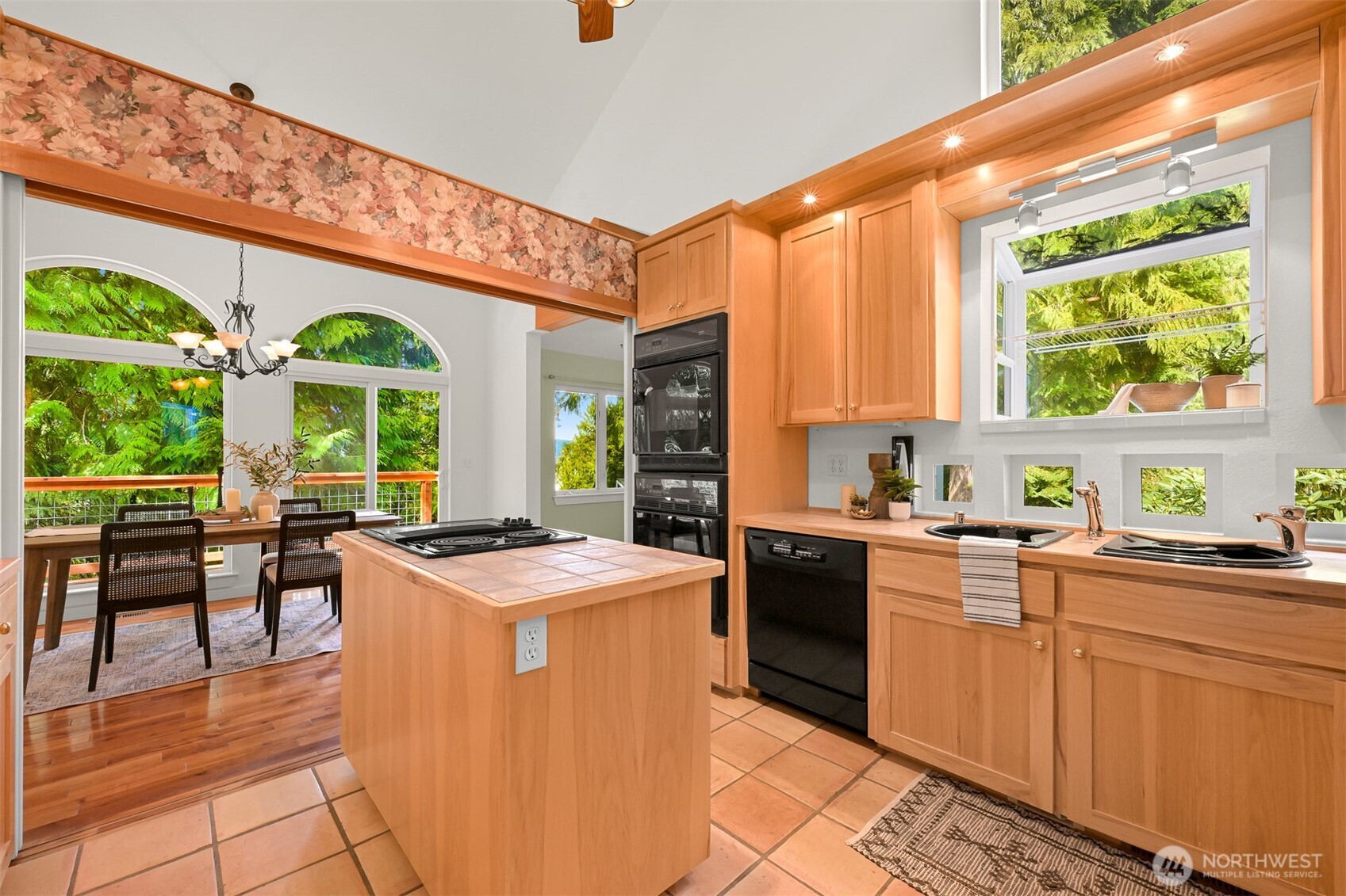66 Grand View Lane