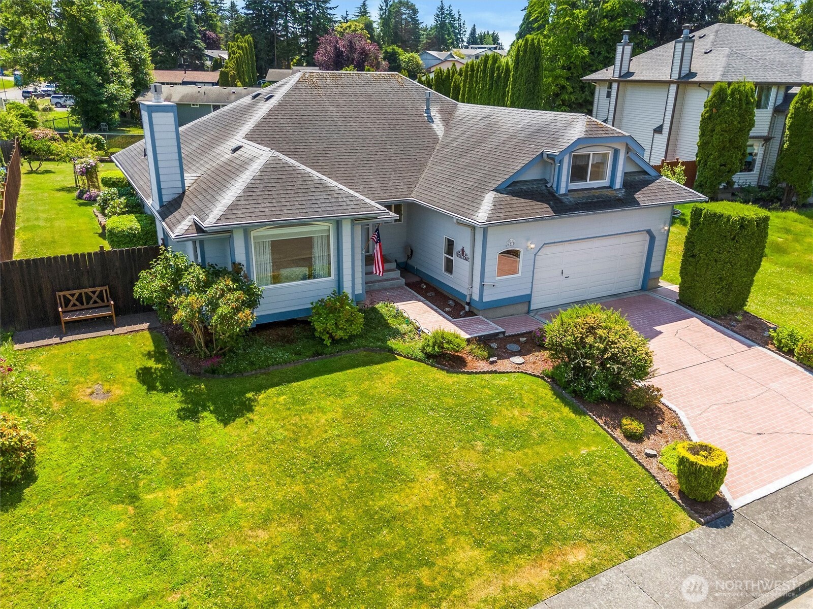 6210 Parkland Way