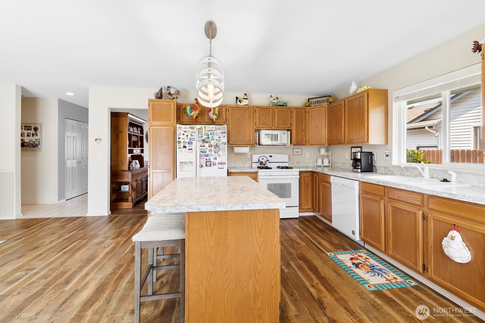 6210 Parkland Way
