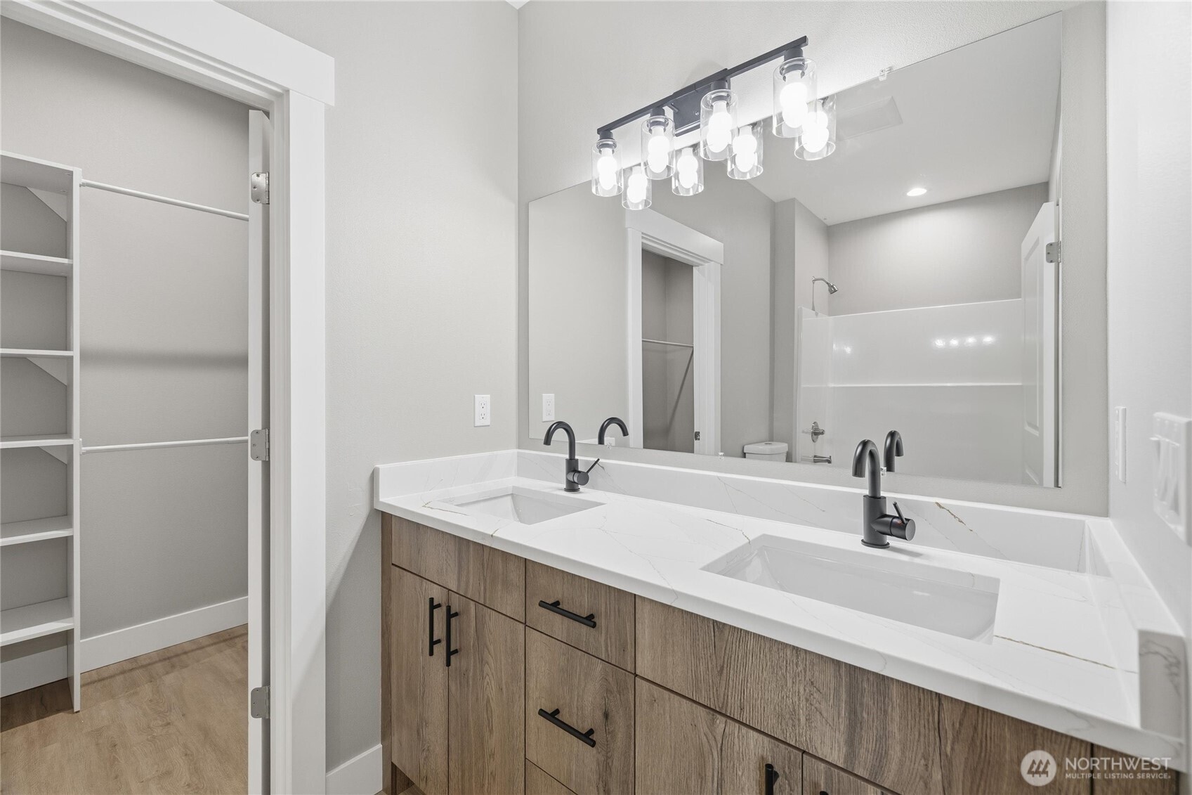 6473 Watson Loop