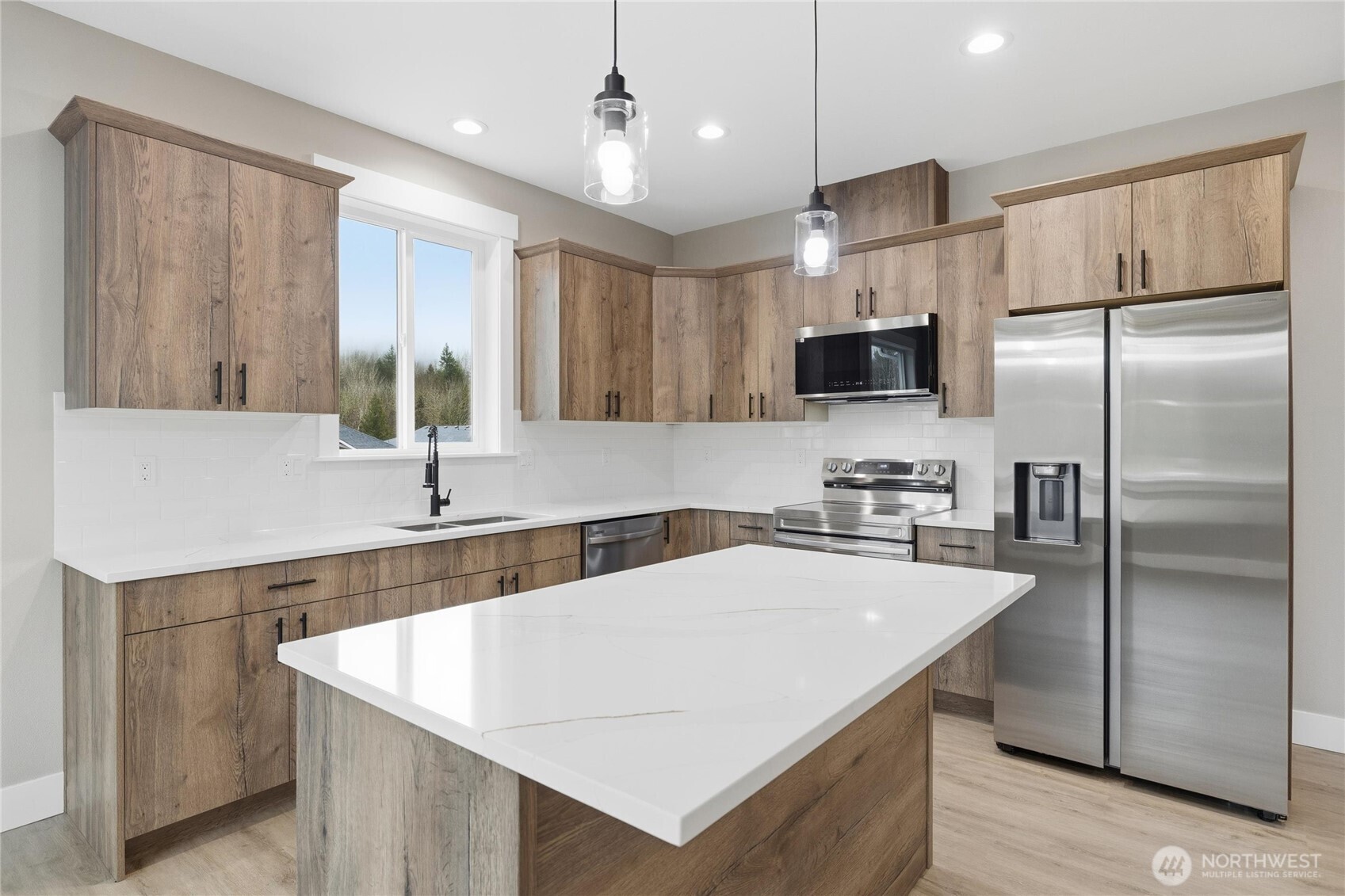 6473 Watson Loop
