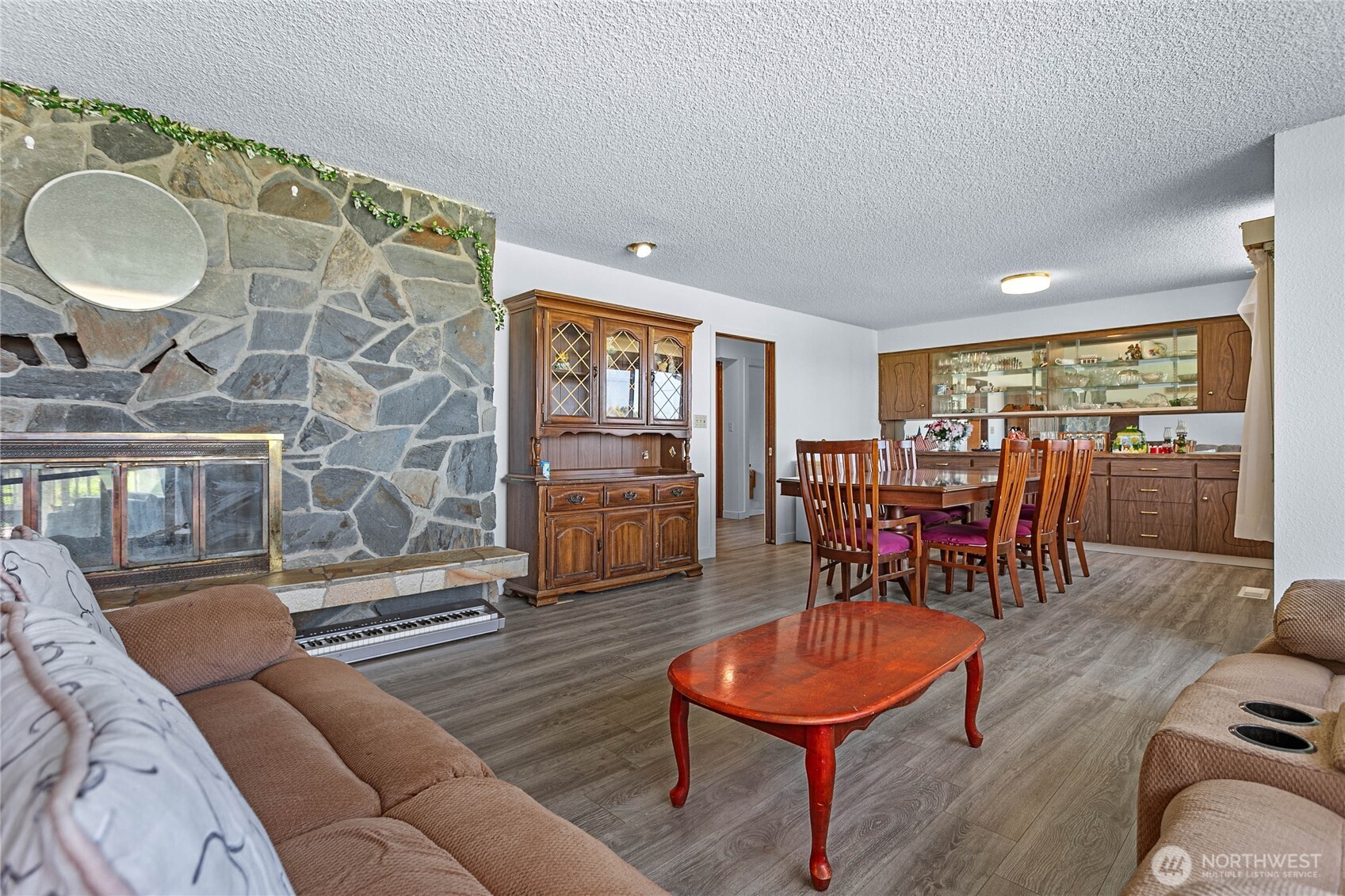2515 Brown Rd