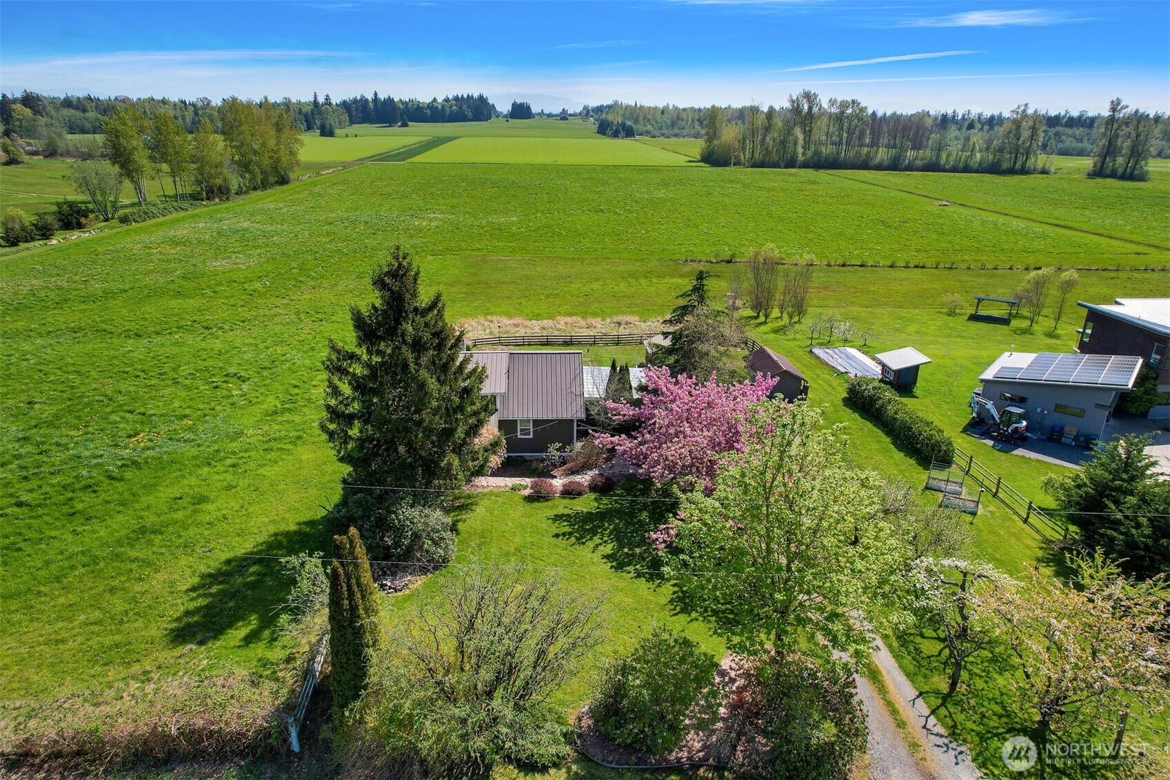 3073 Aldergrove Rd