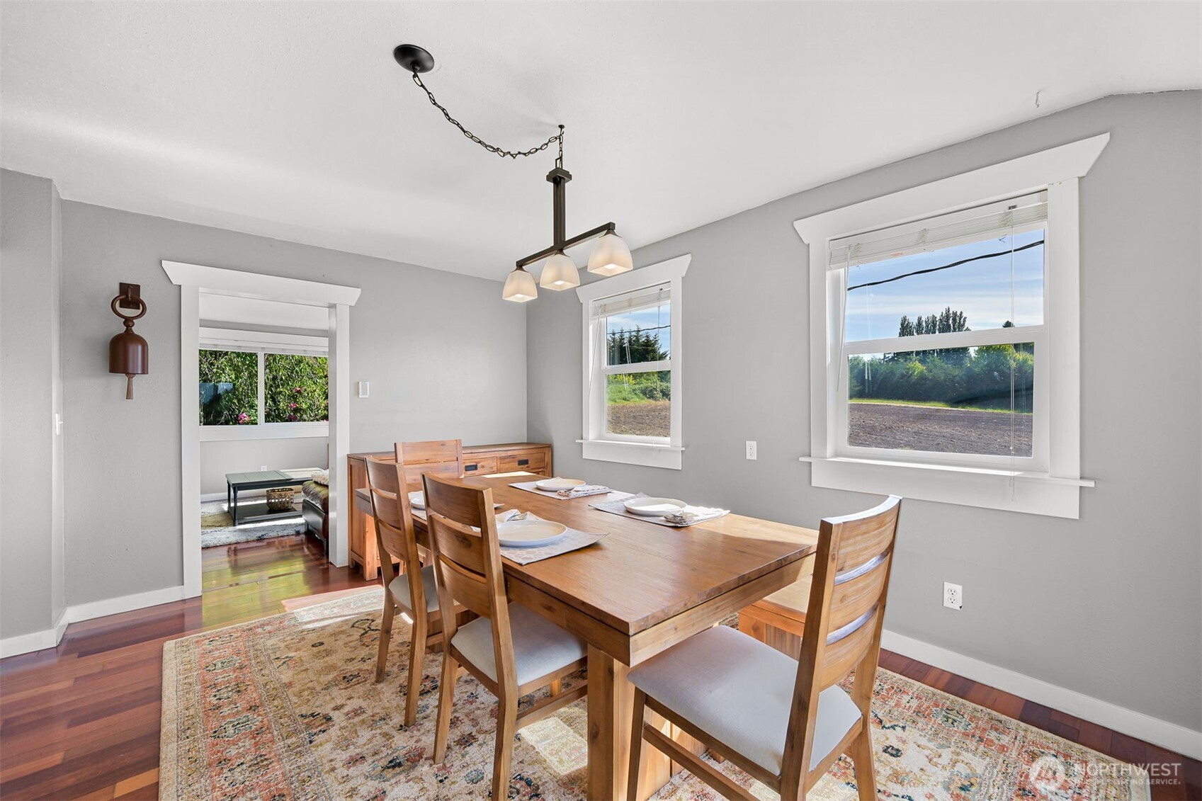3073 Aldergrove Rd