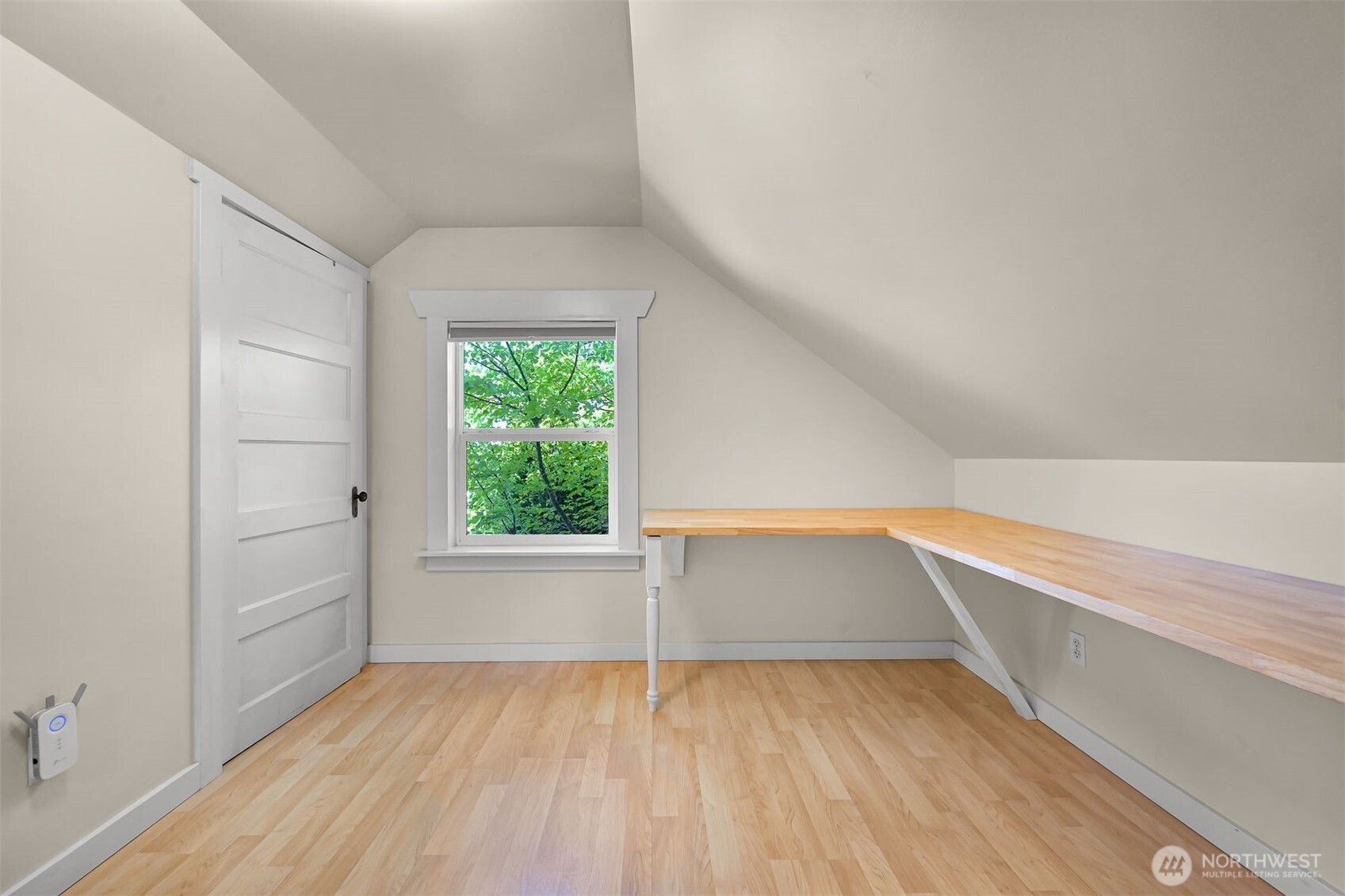 3073 Aldergrove Rd