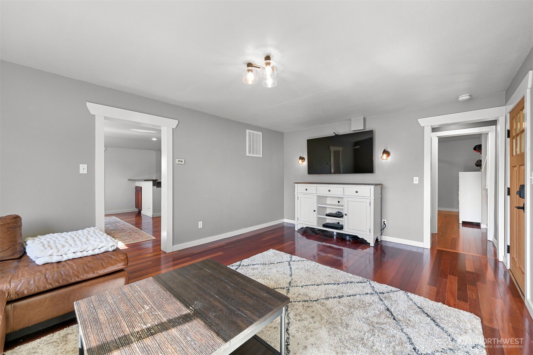 3073 Aldergrove Rd