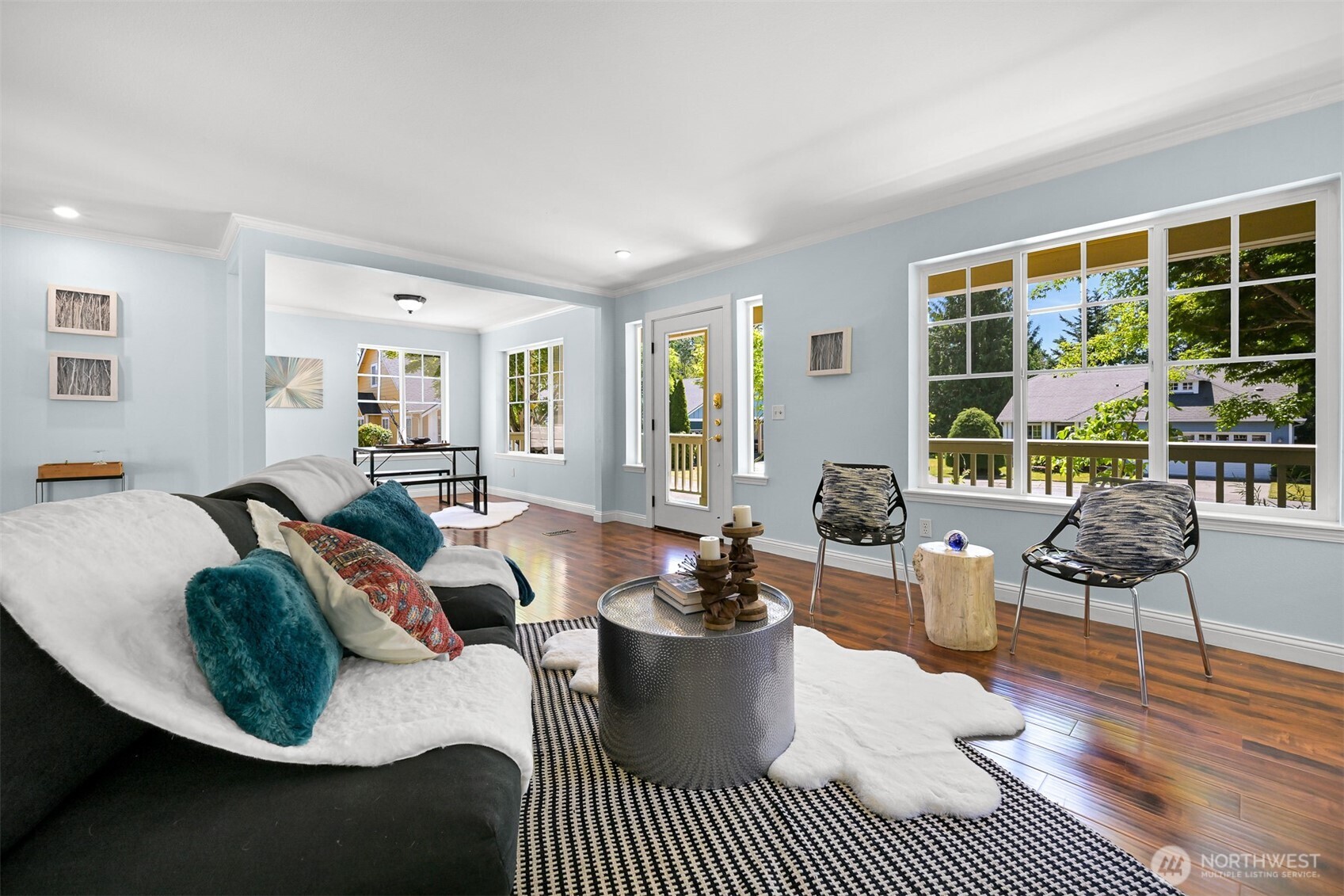 1811 Williamsburg Court