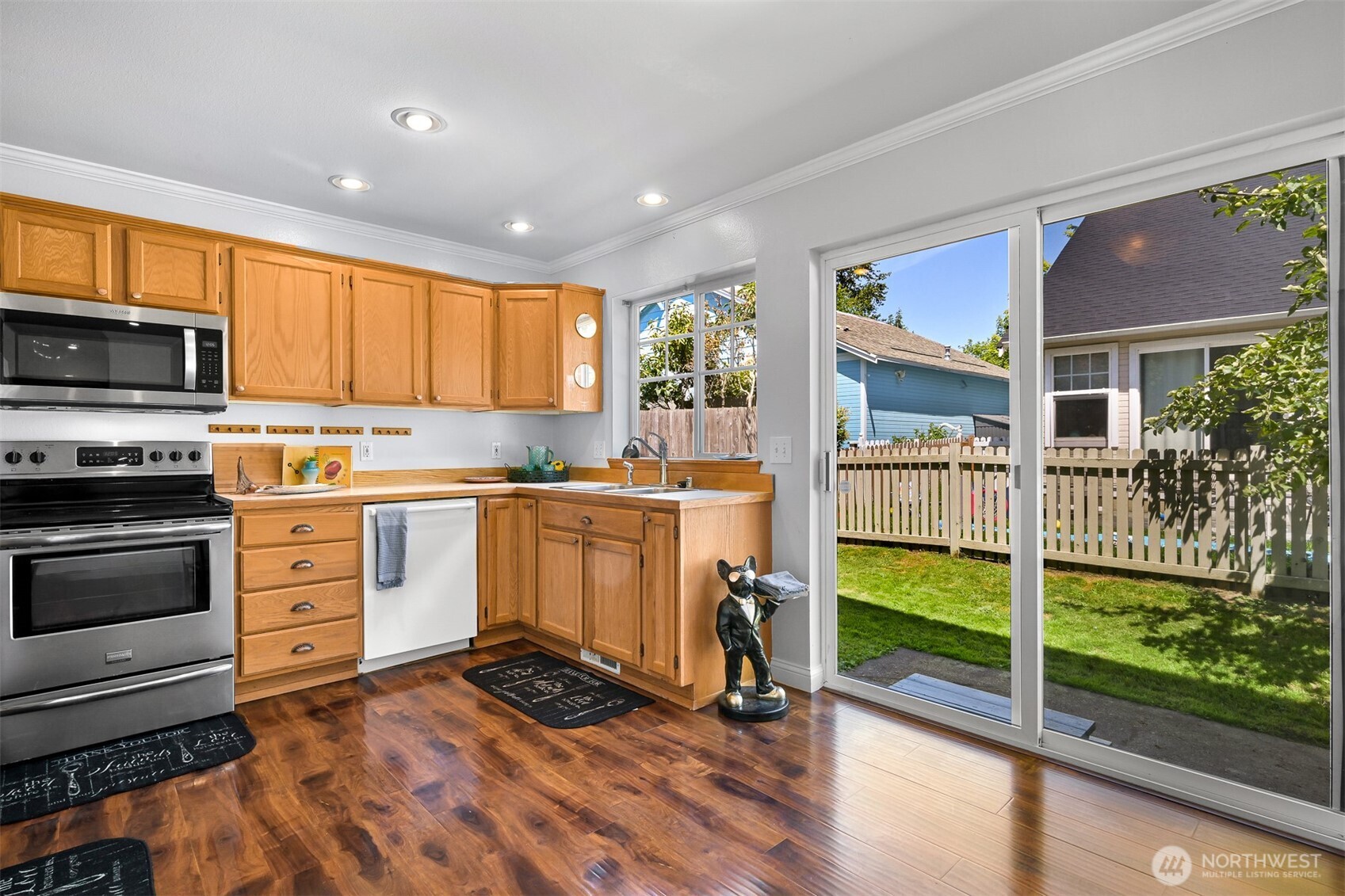 1811 Williamsburg Court