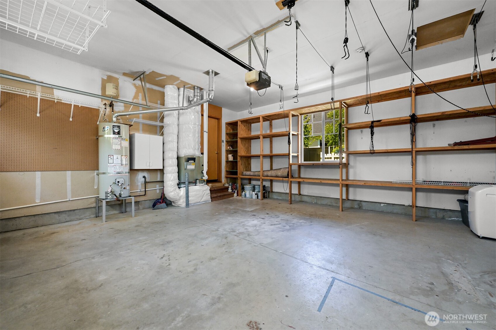 1811 Williamsburg Court