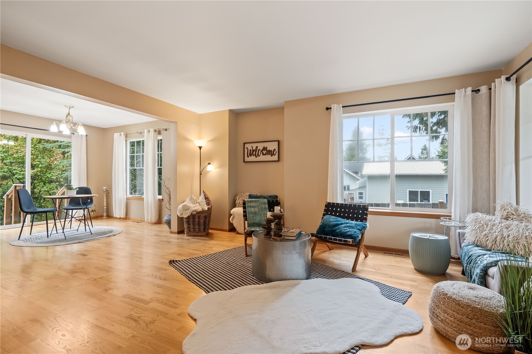 1814 Williamsburg Court