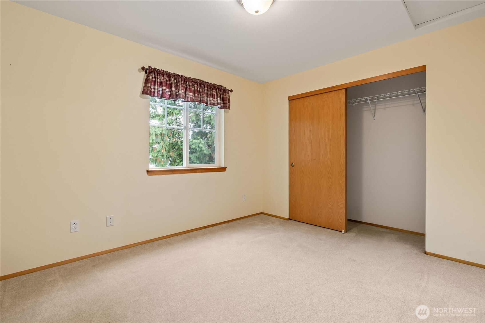 1814 Williamsburg Court