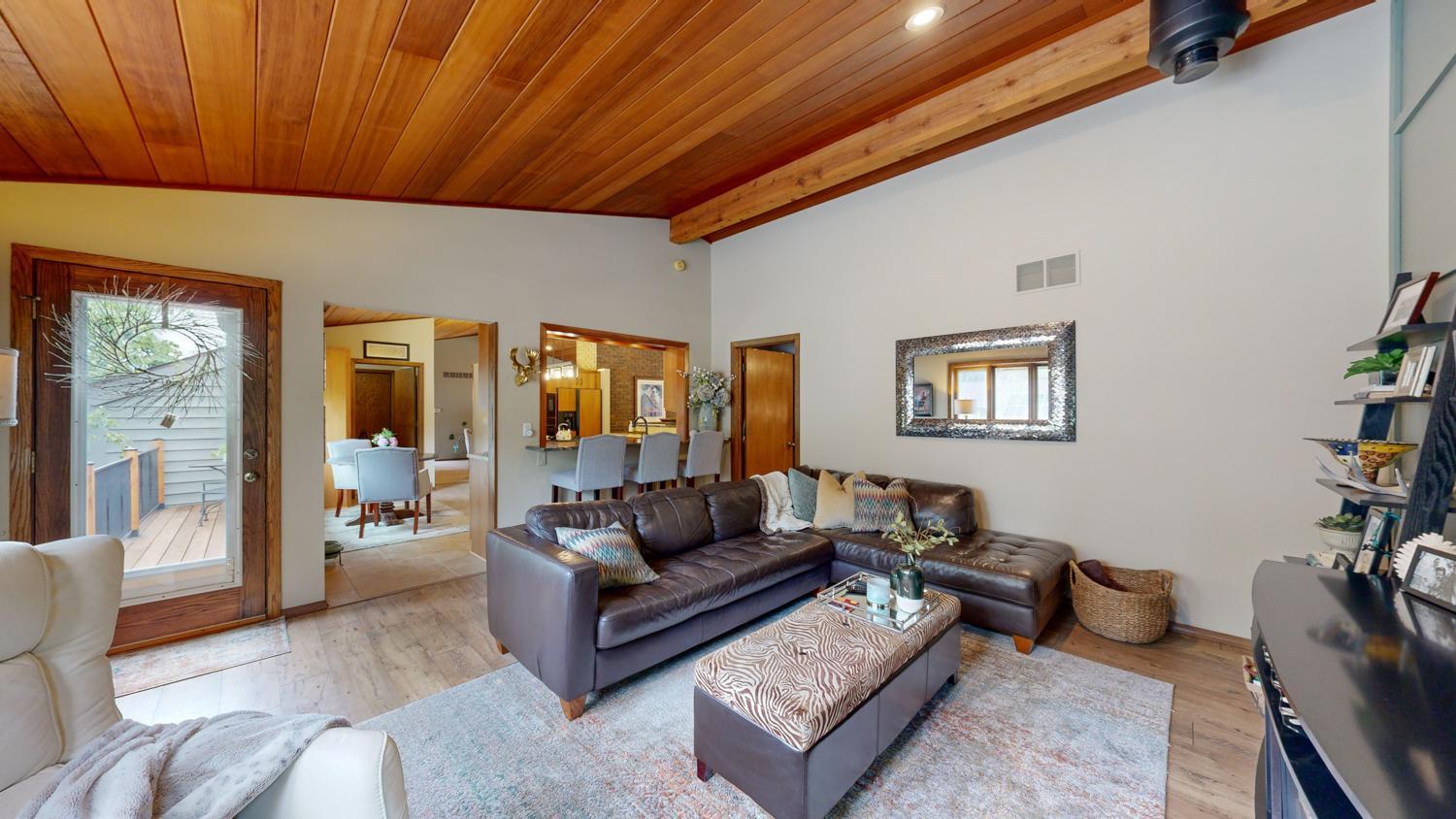 1752 Walden Lane SW