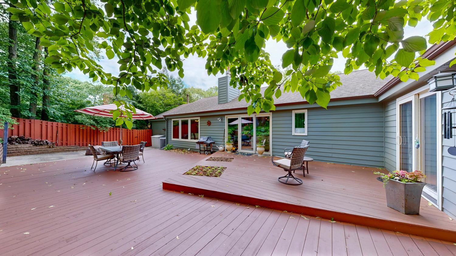 1752 Walden Lane SW
