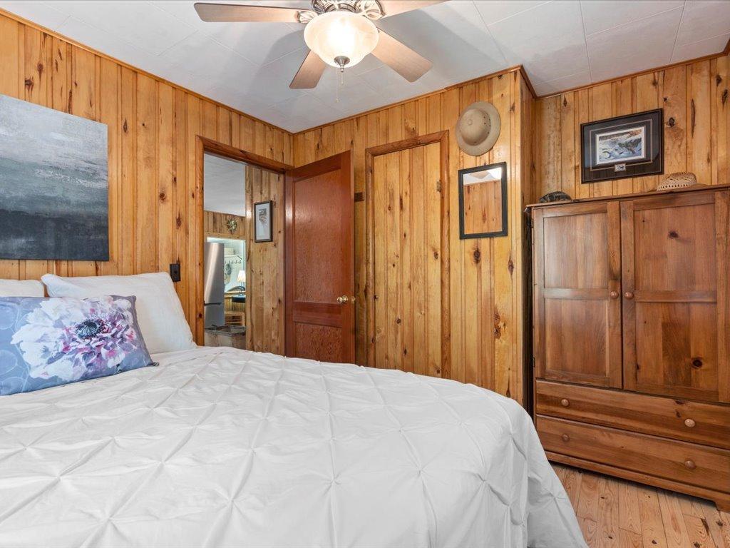25308 Bog Lake Trail
