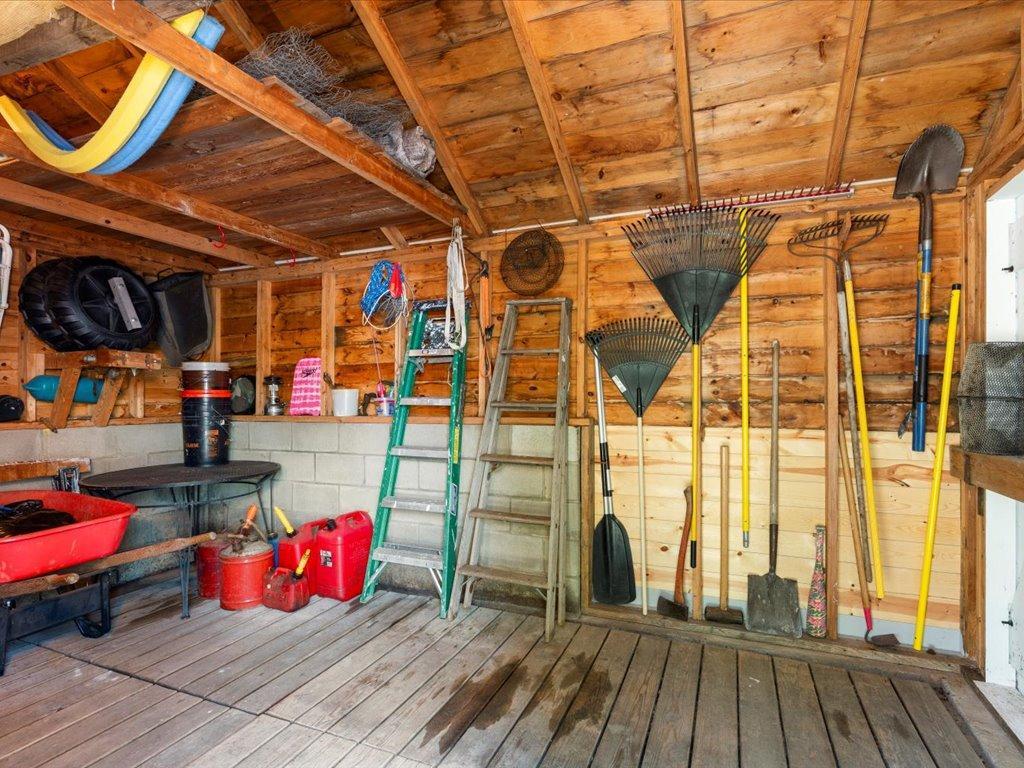 25308 Bog Lake Trail