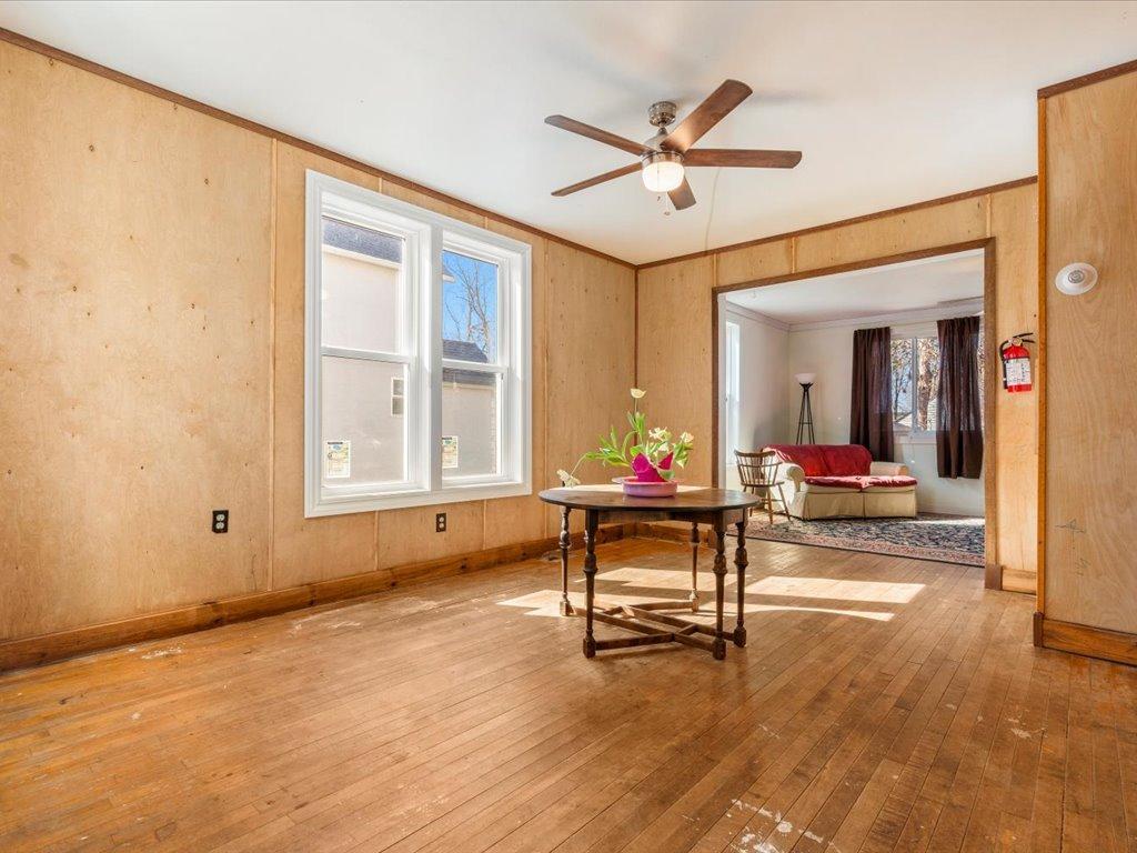 214 3rd Street NW