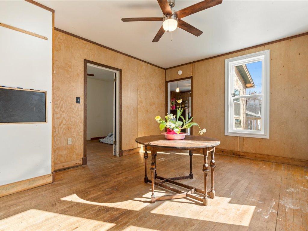 214 3rd Street NW