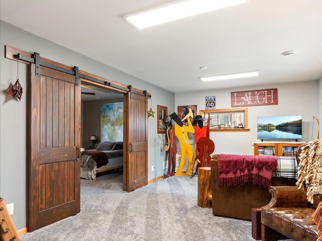 3728 Sleepy Hollow Road
