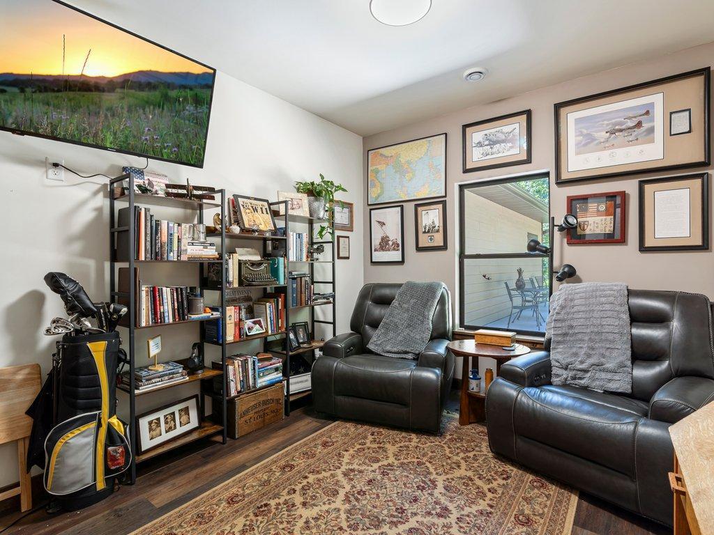 1556 Maplewood Ridge Road