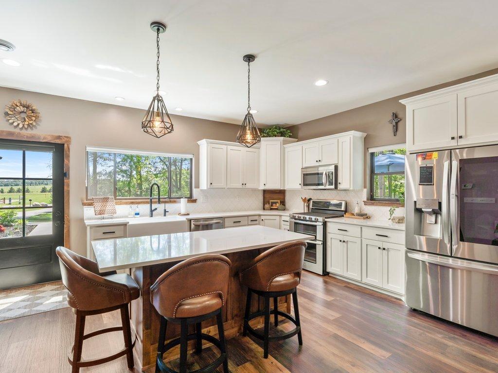 1556 Maplewood Ridge Road
